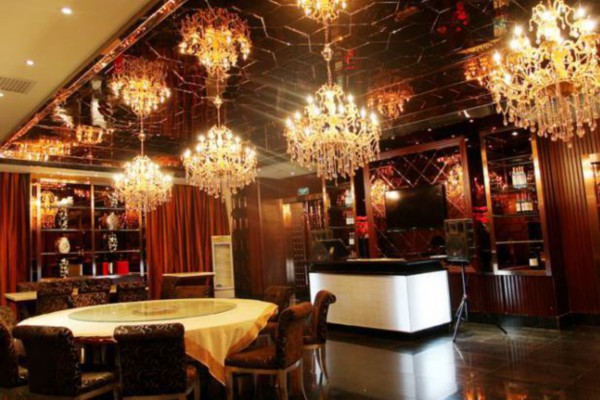 重庆洗浴按摩店关门潮，是何原因？