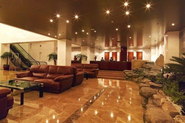 重庆洗浴文化里的特色按摩体验:一池水,一双手,全身舒畅! 重庆洗浴文化里的特色按摩体验:一池水,一双手,全身舒畅!